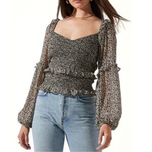 ASTR The Label Fairfield Black Multi Floral Long Sleeve Top Size Large